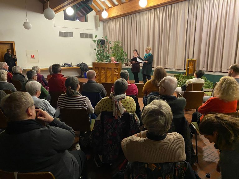 2025-12-23_Türen öffen im Advent_Klavier-Gesang und PGR_83d28ea7_MJ