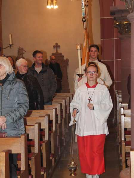 2025-12-06_Advent im Pfarrgarten_Patrozinium_IMG_1050_Hartelt